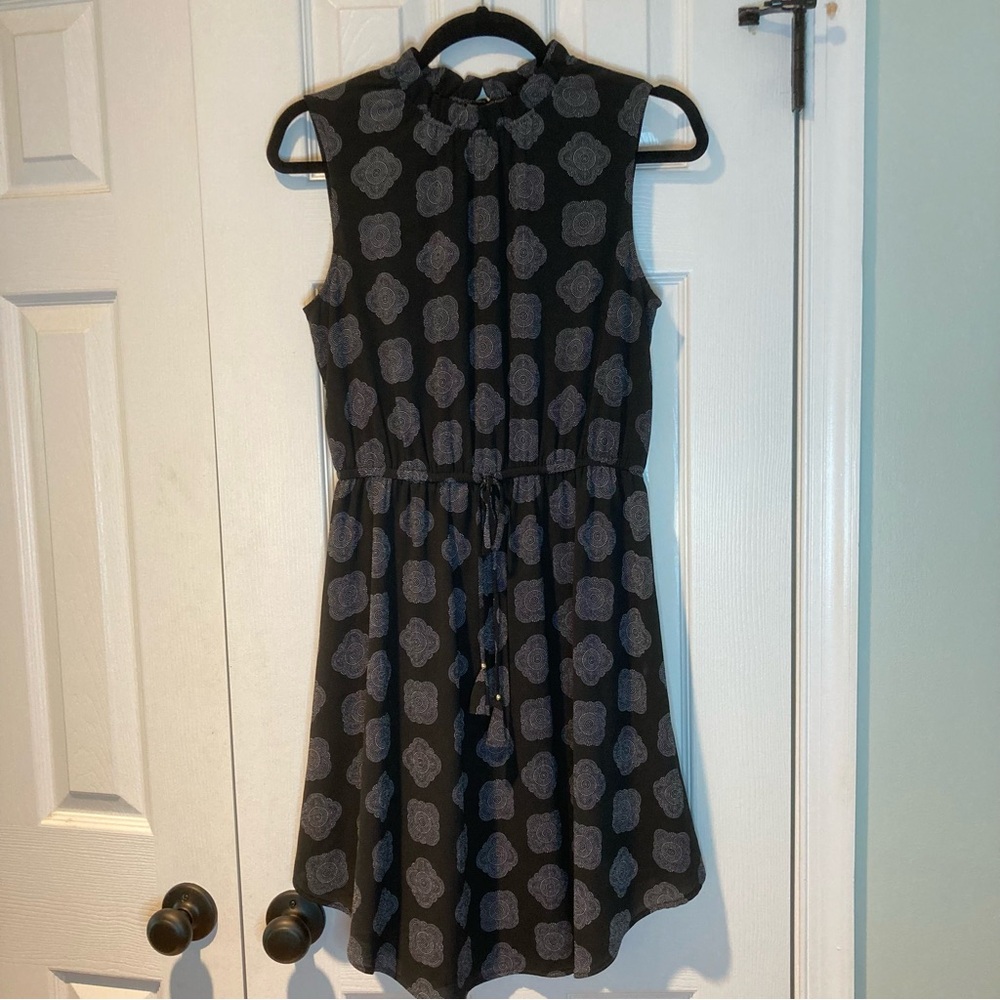 H&M Black and White Design Dress Women Size 6